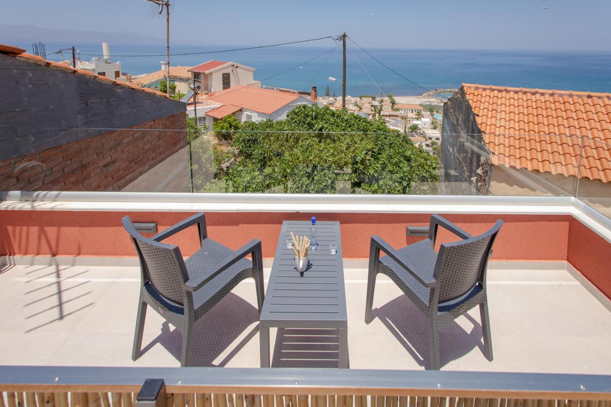 Villa Mouse House With Sea View And Mini Pool à Platanés Extérieur photo